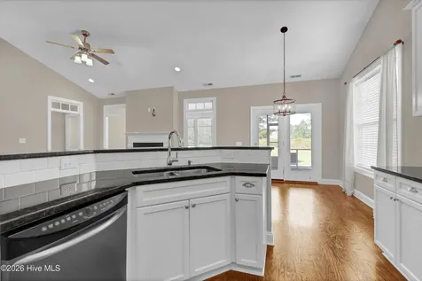 35 Scotlands Court Hampstead NC 28443