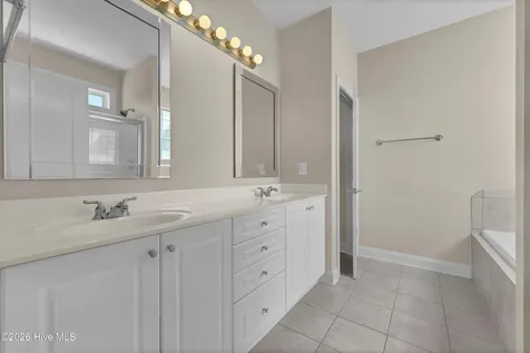 35 Scotlands Court Hampstead NC 28443