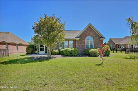 35 Scotlands Court Hampstead NC 28443