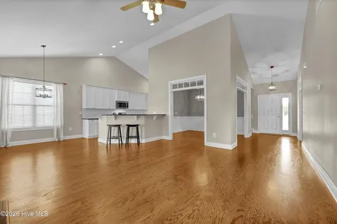 35 Scotlands Court Hampstead NC 28443