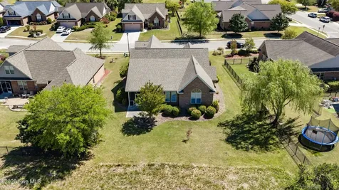 35 Scotlands Court Hampstead NC 28443