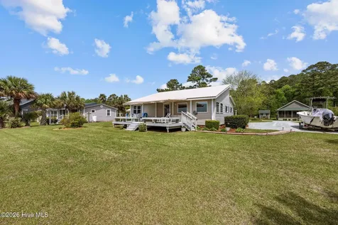 66 E North Shore Lane Arapahoe NC 28510