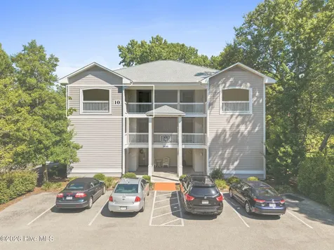 3030 Marsh Winds Circle Southport NC 28461