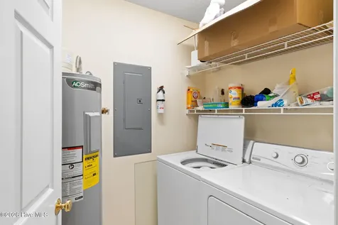 3030 Marsh Winds Circle Southport NC 28461