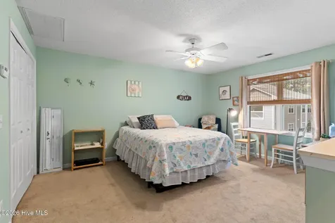 3030 Marsh Winds Circle Southport NC 28461