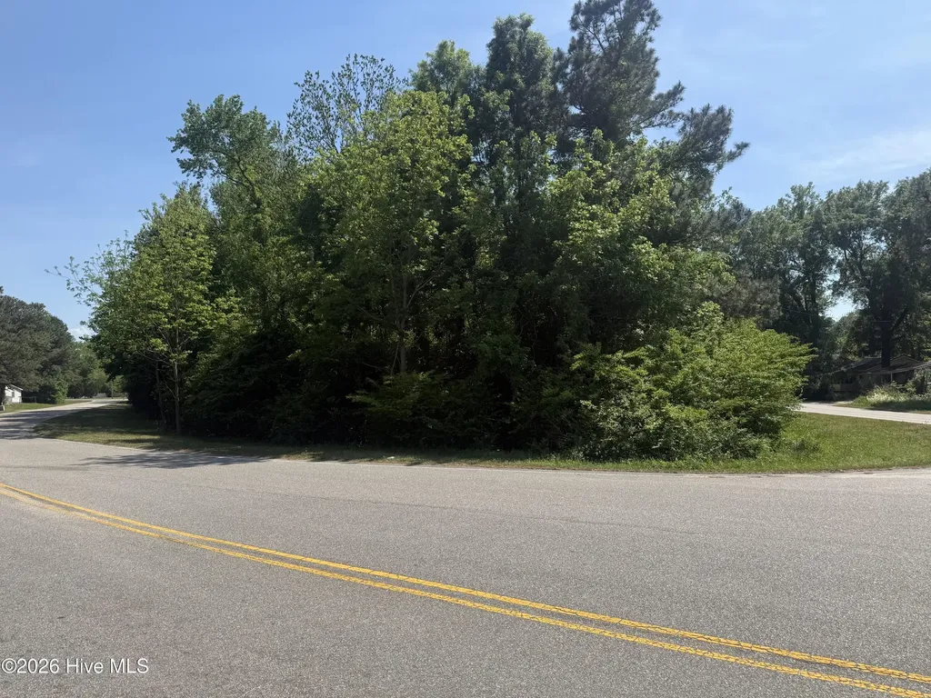 1519 Brickyard Road Whiteville NC 28472