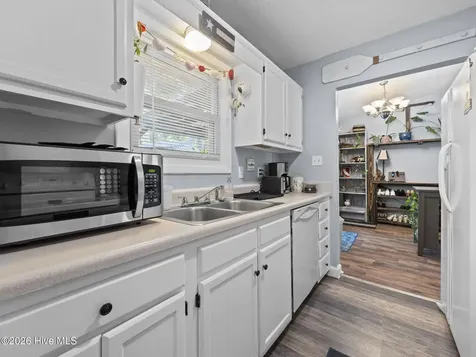 621 Shadowridge Road Jacksonville NC 28546