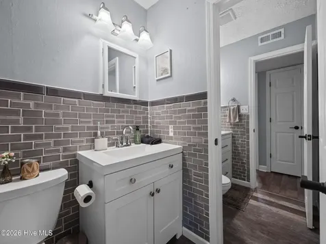 621 Shadowridge Road Jacksonville NC 28546