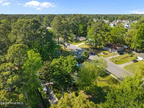 621 Shadowridge Road Jacksonville NC 28546