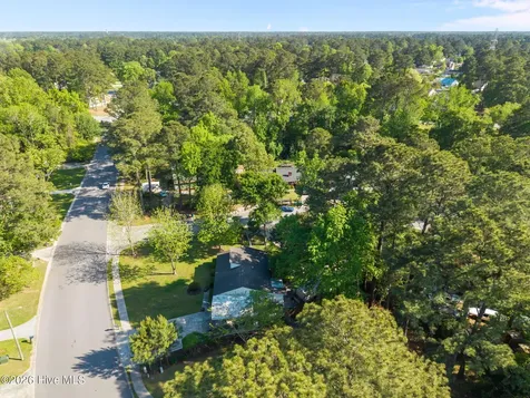621 Shadowridge Road Jacksonville NC 28546