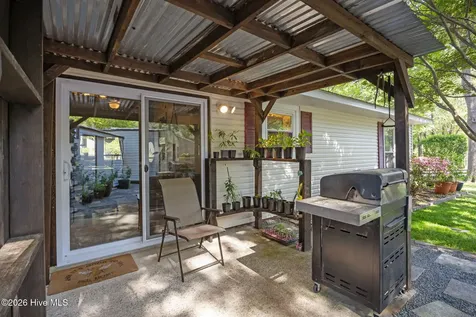 621 Shadowridge Road Jacksonville NC 28546