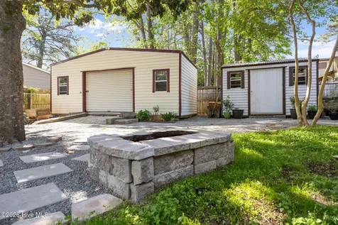 621 Shadowridge Road Jacksonville NC 28546