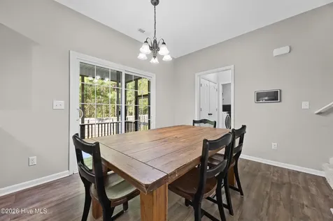 603 Fosse Way Jacksonville NC 28546