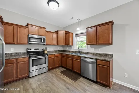 603 Fosse Way Jacksonville NC 28546
