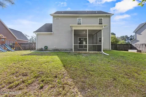 603 Fosse Way Jacksonville NC 28546