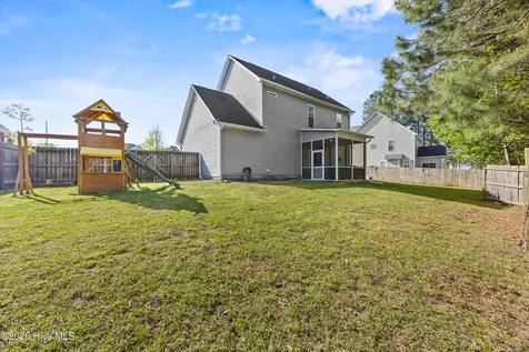 603 Fosse Way Jacksonville NC 28546