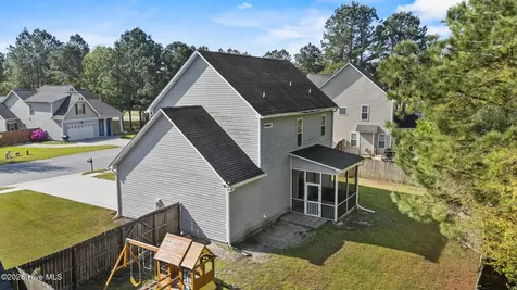 603 Fosse Way Jacksonville NC 28546