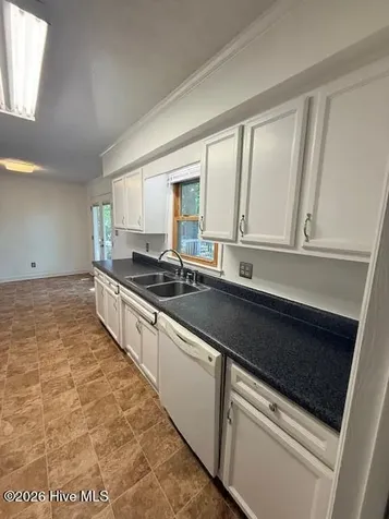 112 Manchester Road Havelock NC 28532