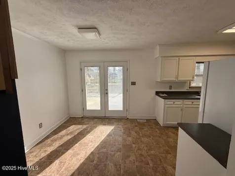 112 Manchester Road Havelock NC 28532