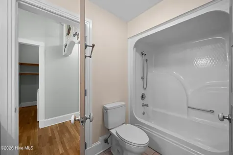401 Harbor Drive New Bern NC 28560