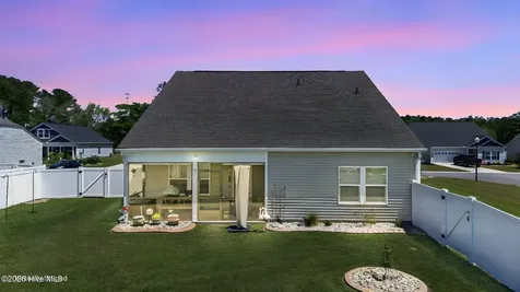 353 Mayflower Drive NW Calabash NC 28467