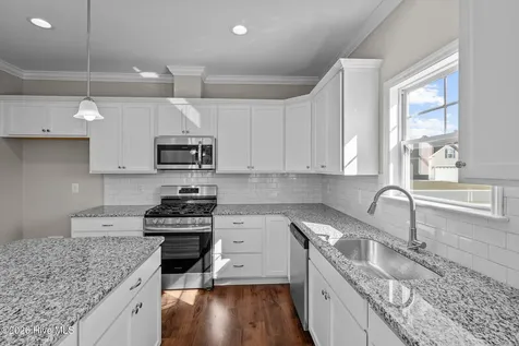 2328 Rhinestone Drive Winterville NC 28590