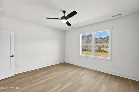 68 Whispering Pines Court Hampstead NC 28443