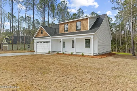 68 Whispering Pines Court Hampstead NC 28443