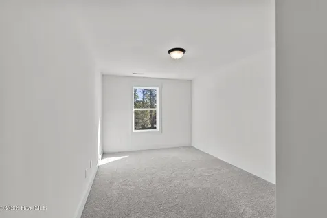 68 Whispering Pines Court Hampstead NC 28443