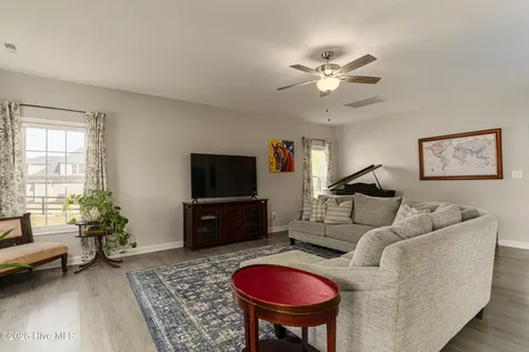 392 Buffalo Creek Road Raeford NC 28376