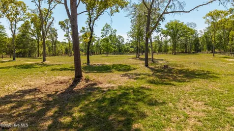 392 Buffalo Creek Road Raeford NC 28376