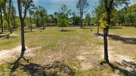 392 Buffalo Creek Road Raeford NC 28376