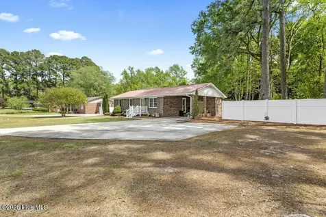 481 S Railroad Avenue Beulaville NC 28518