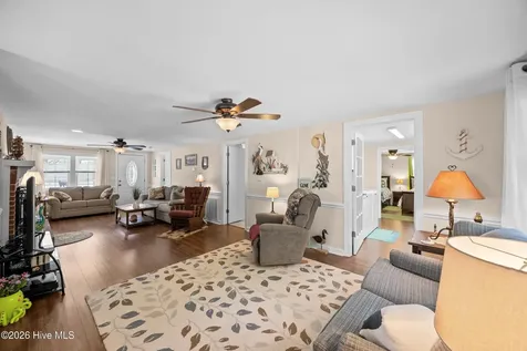 7108 Carolina Beach Road Wilmington NC 28412