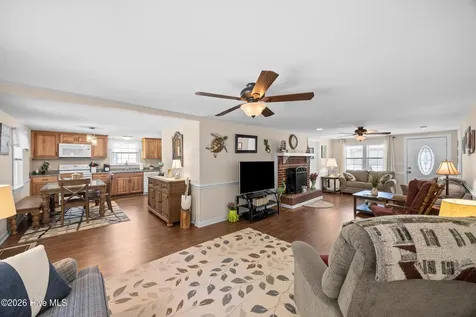 7108 Carolina Beach Road Wilmington NC 28412