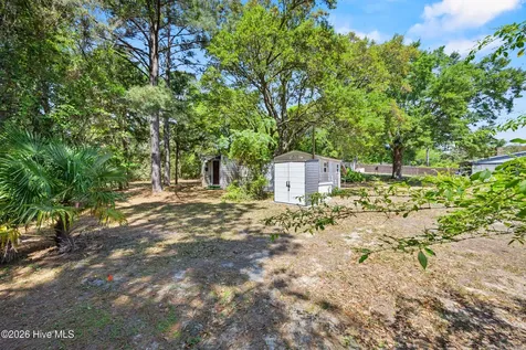 7108 Carolina Beach Road Wilmington NC 28412