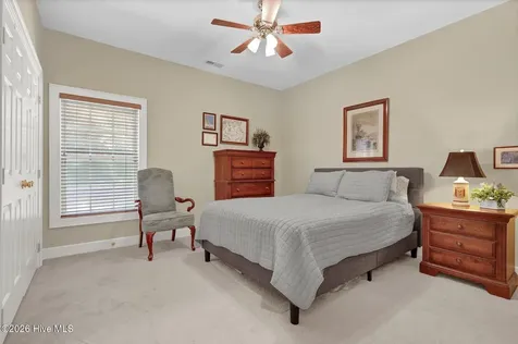5517 Dunmore Road Wilmington NC 28409
