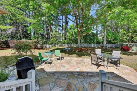 5517 Dunmore Road Wilmington NC 28409