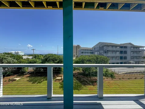 109 Knollwood Drive Atlantic Beach NC 28512