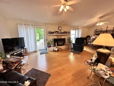 218 Pamlico Drive Washington NC 27889