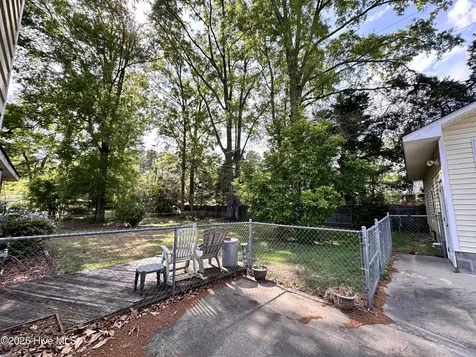 218 Pamlico Drive Washington NC 27889