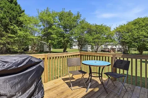 200 Amber Lane Willow Spring NC 27592