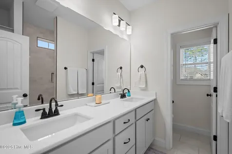 119 Penquin Place Hampstead NC 28443
