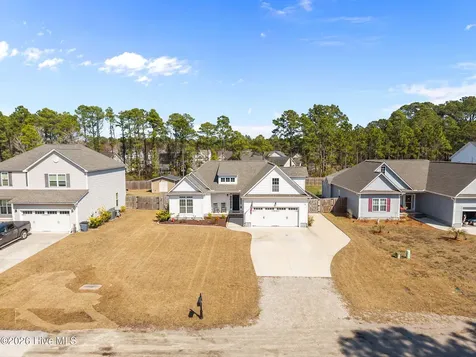 119 Penquin Place Hampstead NC 28443