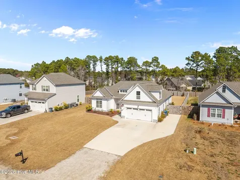 119 Penquin Place Hampstead NC 28443