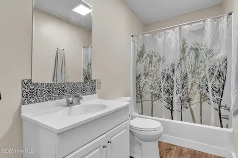 102 Ned Lane Swansboro NC 28584