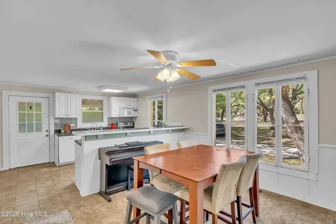102 Ned Lane Swansboro NC 28584