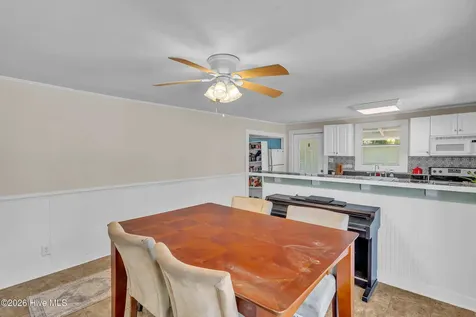102 Ned Lane Swansboro NC 28584