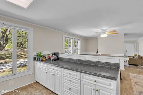 102 Ned Lane Swansboro NC 28584