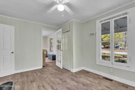 102 Ned Lane Swansboro NC 28584